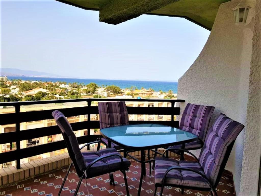 Apartamento Roquetas De Mar Urbanizacion, 2 Dormitorios, Gran Terraza Con Vista Al Mar, Wi-Fi, Parking Y Piscina Luaran gambar